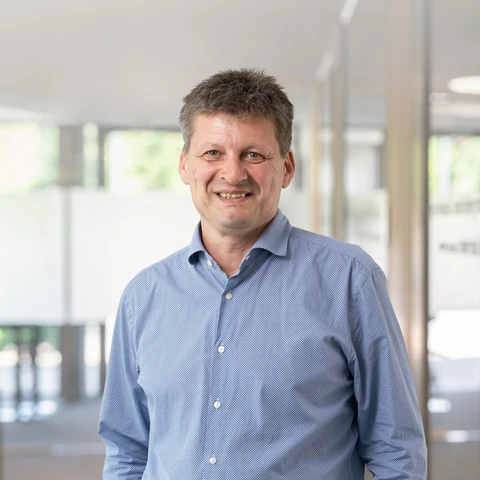 Porträt von Albert Ellensohn