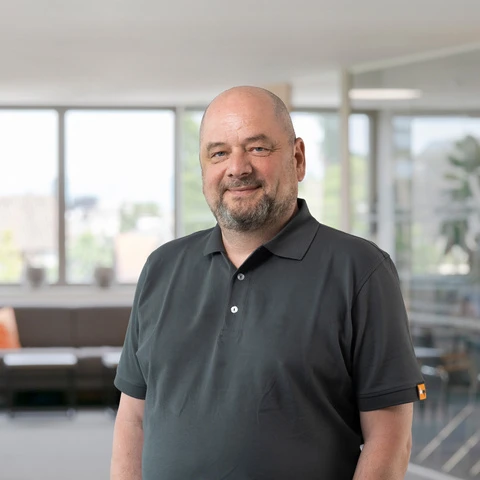 Porträt von Alexander Riedl