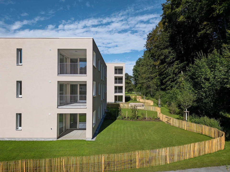 Drohnenaufnahme einer neuen Wohnanlage von Wilhelm+Mayer in Koblach Kutzen.